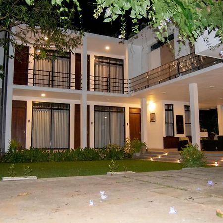 Golden Ray Villa Анурадхапура Экстерьер фото
